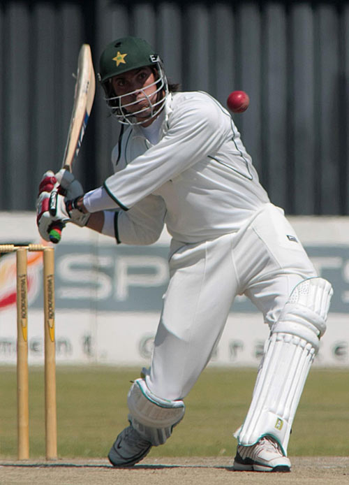 انور علی پاکستان کے تمام قابل ذکر گیند بازوں میں بیٹنگ کی سب سے نمایاں قابلیت رکھتے ہیں لیکن ۔۔۔۔ (تصویر: ESPNCricinfo)